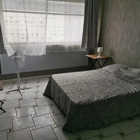 , Chambres Privees Et Homestay *